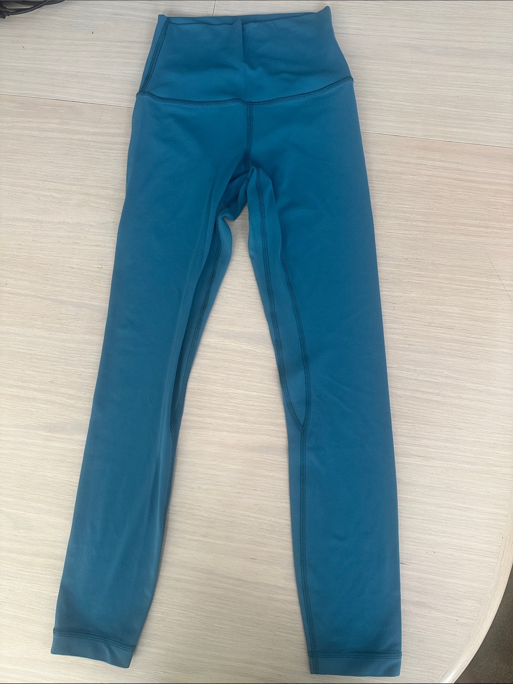 Lululemon “Old” Align Pants 7/8 leggings s 2
